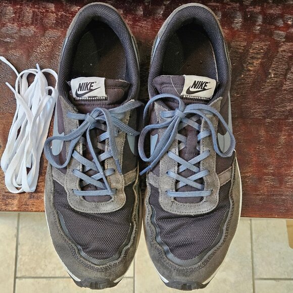 Nike Men's Waffle Debut Trainers, Black/Off Noir, Sz 13 - Picture 2 of 15